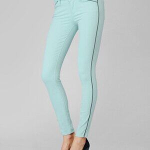 Mint green Paige premium denim jeggings skinny jeans, size 25. NWT